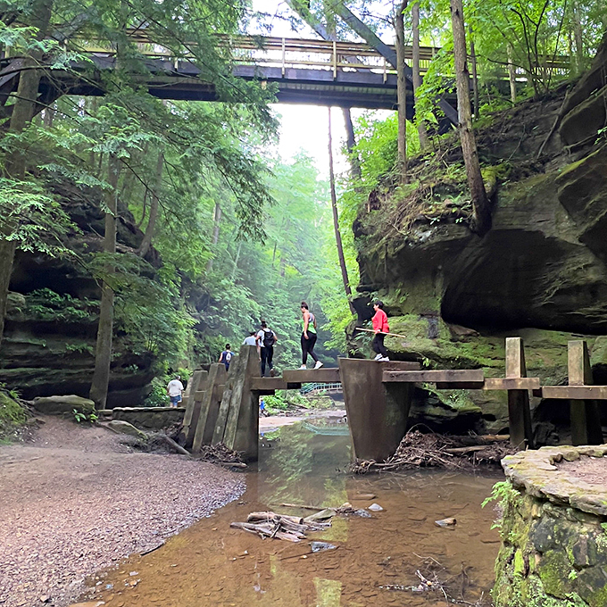 photo of part of the Old Man's Cave trail